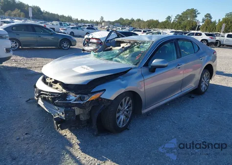2020 Toyota Camry Le from USA, damaged, VIN 4T1C11AK8LU367074